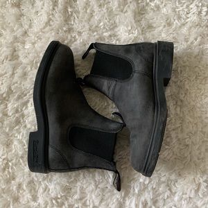 Blundstone Women’s Dress Boot